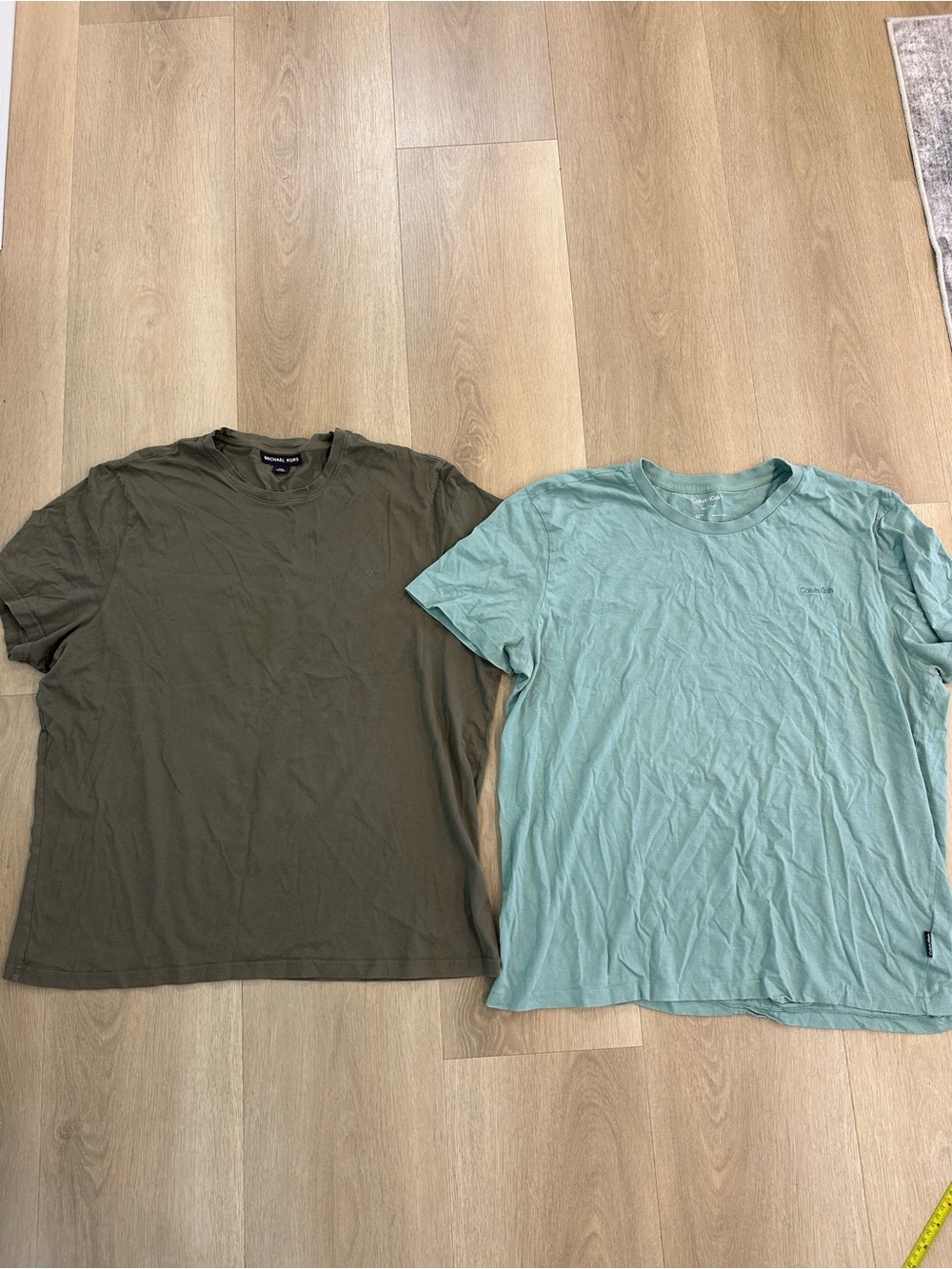 Michael Kors and Calvin Klein Classic  Green Men's Crew Neck T-Shirt size XXL